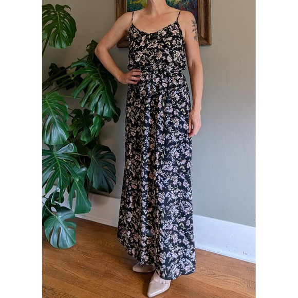 Forever 21 Dresses & Skirts - Forever 21 Black Floral Chiffon Maxi Dress Elastic Waist Size M Dark Floral Boho